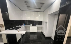 ۷۵ متر با پارکینگ بازسازی شده