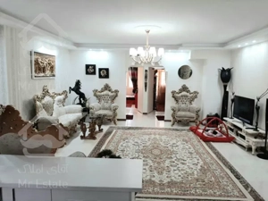 ۸۸متر آپارتمان بهترین لوکیشن اباذر