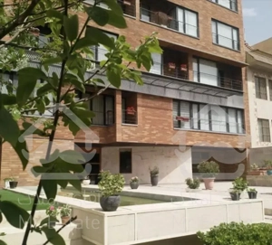 ۱۱۰متر ۲ خواب عظیمیه فول دیزاین شده افتابگیر