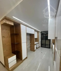 130متر/3خواب/2نبش/صفر/شهید صادقیان