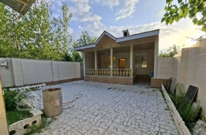 ویلای نوساز کلید نخورده شیک و زیبا براسفالت