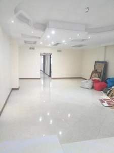 خرید ۱۱۸ متری دو خواب اباذر