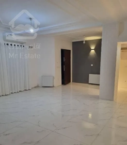 ۱۰۷مترآپارتمان طبقه دوم فاصله ۵۰متردریاآسانسورفعال