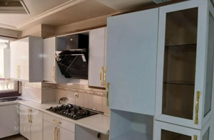 ۷۵متر پارکینگ آسانسور بالکن، تخلیه (قابل تبدیل)