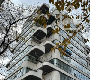 فرشته ۱۴۵متر برج باغ با تراس بزرگ