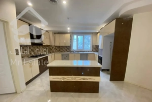 ۱۸۰متر ۳خواب با مستر و‌۲۰متر تراس ویو مشجر چناران