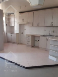 ۹۰ متری شهرک یاس دهکده المپیک