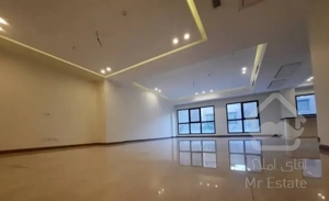 ۱۶۵ متر طبقه ۵ / دو پارکینگ همکف