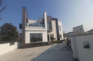 فروش ویلا مدرن نزدیک به دریا در تنکابن