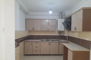 فروش آپارتمان سنددار.آب وبرق.خیابان بهار