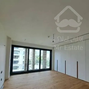 ۱۳۵متر/گلستان ها/۲ پارکینگ