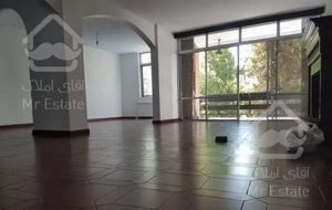 ۲۰۰متر نیاوران  + تراس کاربردی  + ۴پارکینگ