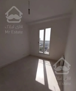 ۷۷متر روبه آفتاب، پونک باغ‌فیض