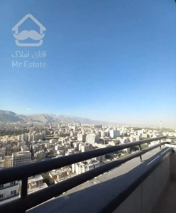 ۱۳۵ متر/۳ خواب/کلید نخورده /برج مروارید غرب