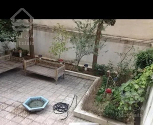 اپارتمان١47 متر حیاط اختصاصی