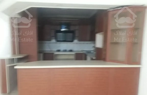 ۹۵متر ط دوم چهاراه نبوت روبروی مرکز خرید مهستان