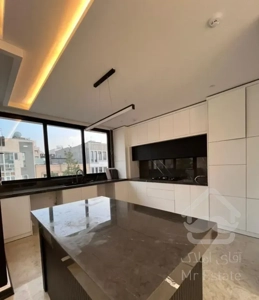 ۱۰۰ متری لاله هاشمیه بدون مشابه