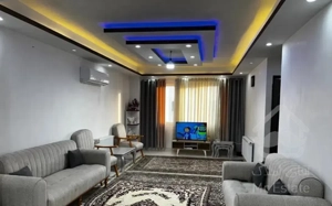 اپارتمان ۱۰۰ متری ۲پارکینگ حمیدیان دانشجو