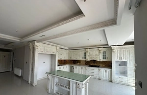 جلال ال احمد نزدیک به مترو/۱۶۰ مترجنوبی سال ساخت