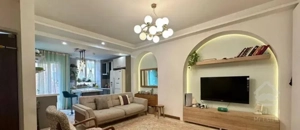 ۹۷ متر/۸ساله/بسیارشیک/خیابان کوهسار/ط۵