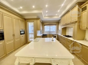 ۱۰۰متر پیش فروش غرب دریاچه