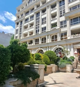 صاحبقرانیه ۳۰۰ متر به قیمت پارسال