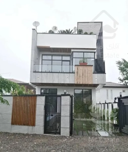 روف گاردن*۲۲۰*متری*سیسنگان