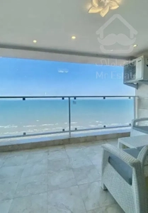 واحد پلاک یک نیلی پالاس طبقات بالا