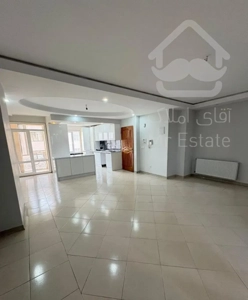۸۱ متر  فول امکانات / بسیار خوش نقشه  زیر قیمت