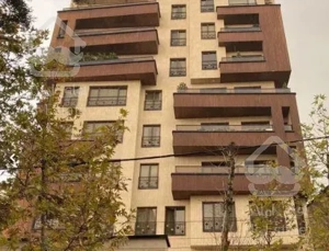 225 متر مدرن، ویو ابدی نیاوران