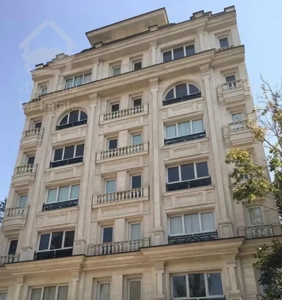 ۲۴اذر/۱۱۰متر/دو خواب/وام دار/۱۴۰۴سال ساخت