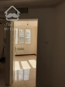 ۵۲متری بالای دامپزشکی قصرالدشت فقط پارکینگ نداره