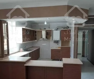 آپارتمان ۸۷ متری بازسازی شده در سپاهانشهر