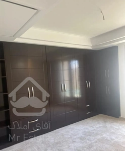قیطریه-زیرقیمت ۲۴۵متر ۳خواب ۳پارکینگ تراس وسیع