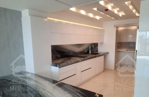 *آپارتمان ۱۸۵ متر ۳ خواب فوق شیک خیابان لاهور*