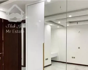 ۲۰۰ متر× نوساز × تکواحد× فرعی دنج