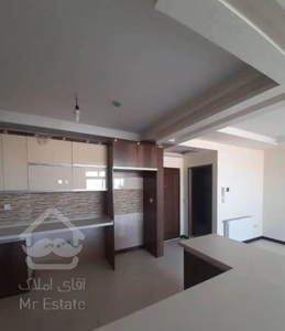 اپارتمان ۹۰متری ارتش طبقه اخر(معاوضه)