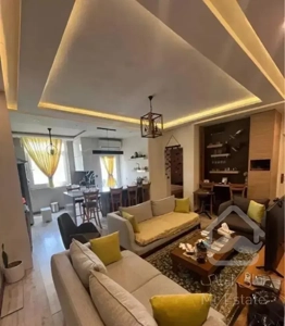 اپارتمان۶۸متری/بازسازی شده/خوش نقشه ونورگیر/طوقانی