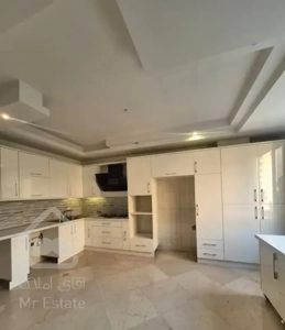 شمال کاخ نیاوران/۱۰۰متر۲خواب/خوش نقشه