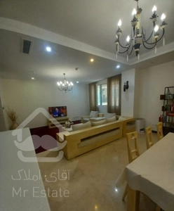 ۱۰۰ متری ، سالن پرده خور ، مرزداران