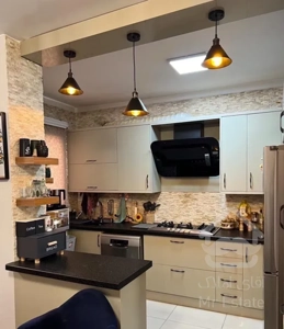 فروش آپارتمان ۷۰ متری ۲ خوابه طبقه ۴ در میدان حر