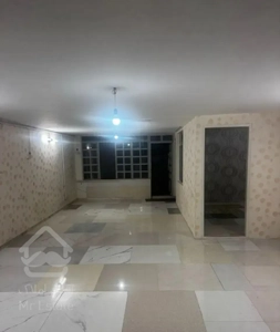 ۱۱۰متر۲خواب طبقه همکف،تمیز،تک واحد،زیبادشت بالا