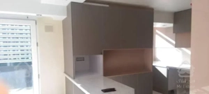 ۱۳۰ متر واقع در برج مجلل