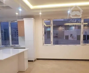 ۸۸متر/۲خواب/نگین منطقه ۵/فول دیزاین/روبه آفتاب