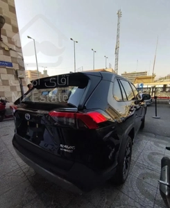 خریدار آپارتمان در سپاهانشهر،مابقی معاوضه با خودرو