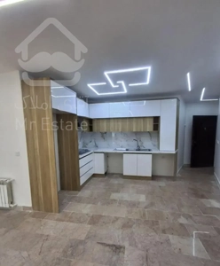 ۸۰متر/۲خوابه/کم واحد/عادل/طاهری