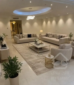 ولنجک تاپ‌لوکیشن‌/۲۴۰متر/۳ خواب/ مشاعات لاکچری