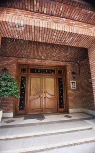 فرمانیه تکواحدی ۱۷۰متر خوش نقشه نورگیر ارزنده