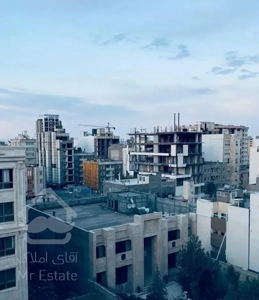 ۲۰۰متر اپارتمان(در۱۶۰۰مترویلایی خونه باغ)گلشن