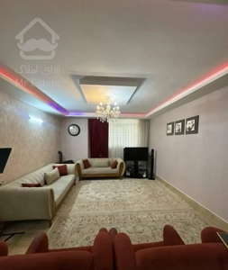 واحد ۸۰ متری، خیابان گلستان ۱۳